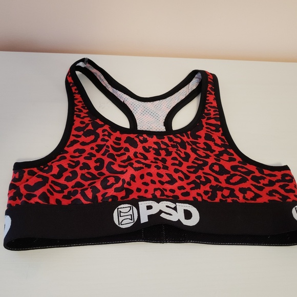 psd sports bra